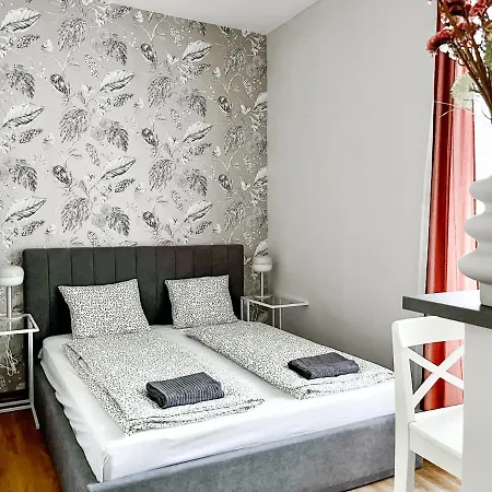 T32 Central Modern Suites Budapest Exterior foto