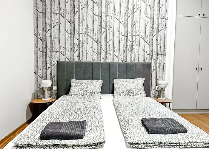T32 Central Modern Suites