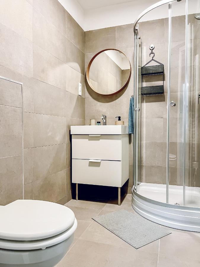 T32 Modern Apartament